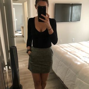 LF neutral greenish leather skirt NWT